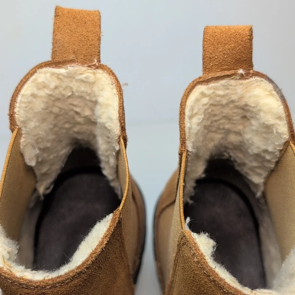 Danassa  lugged sole Chelsea suede boots women's size 6.5 EU 37 - Picture 9 of 16